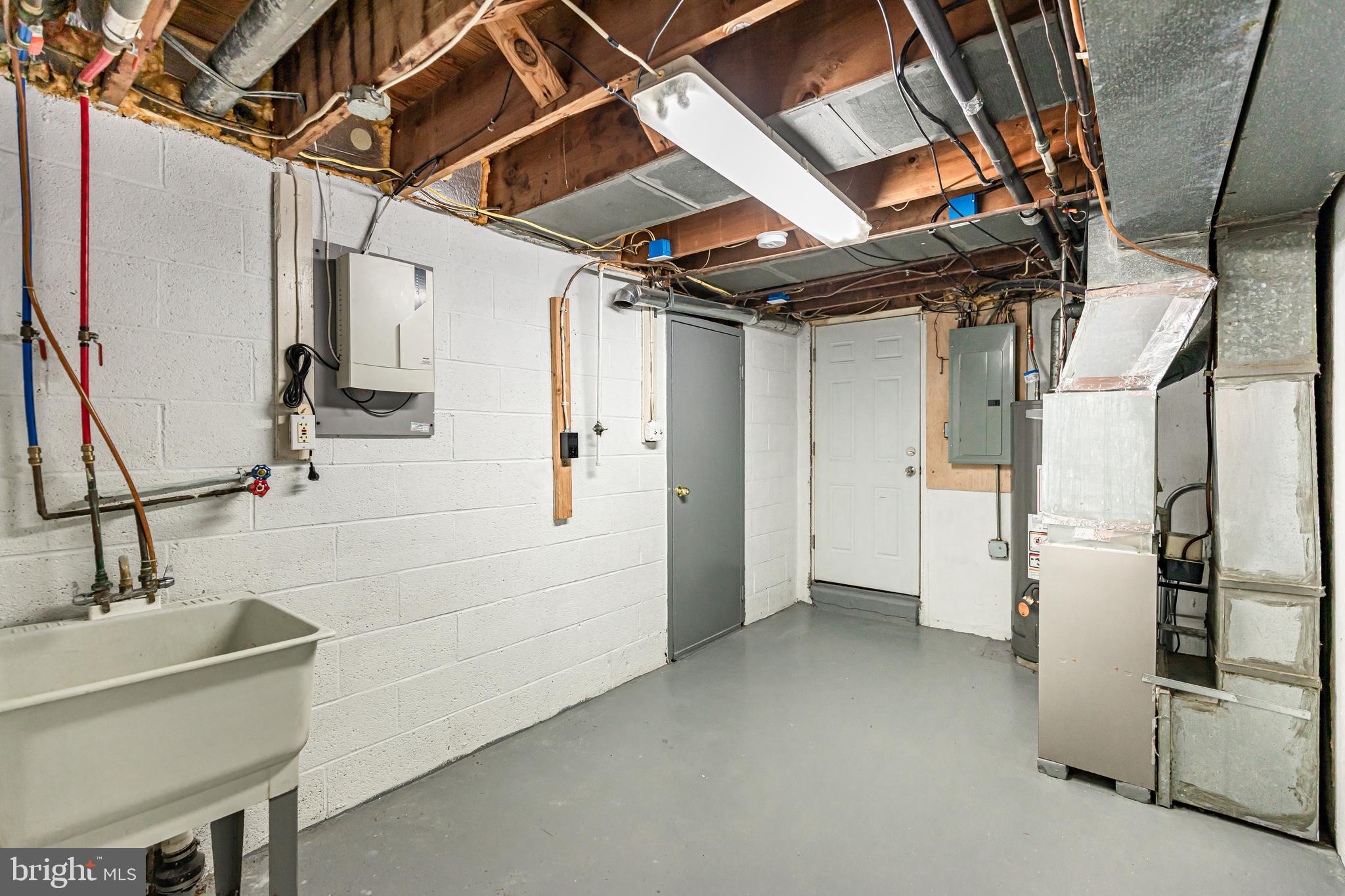1314 Powell Road Brookhaven, PA 19015 - Photo 39 of 49 Laundry/Utility Room