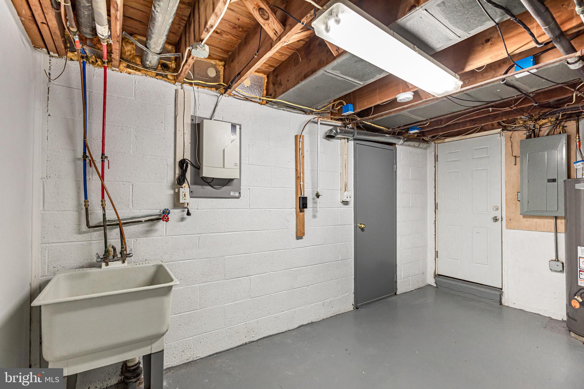1314 Powell Road Brookhaven, PA 19015 - Photo 40 of 49 Laundry/Utility Room