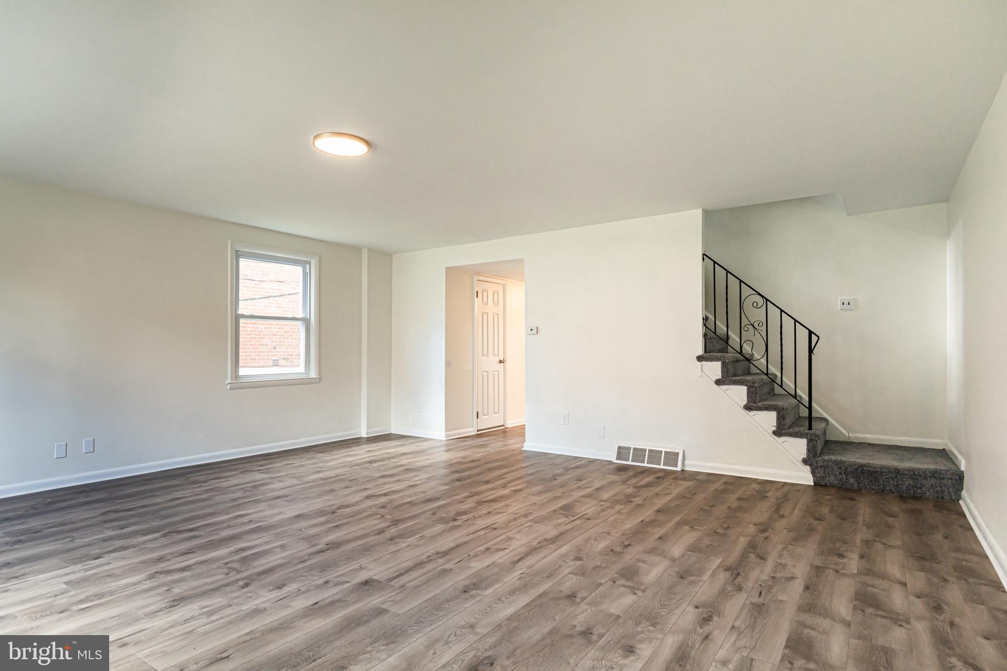 1314 Powell Road Brookhaven, PA 19015 - Photo 9 of 49 Living Room