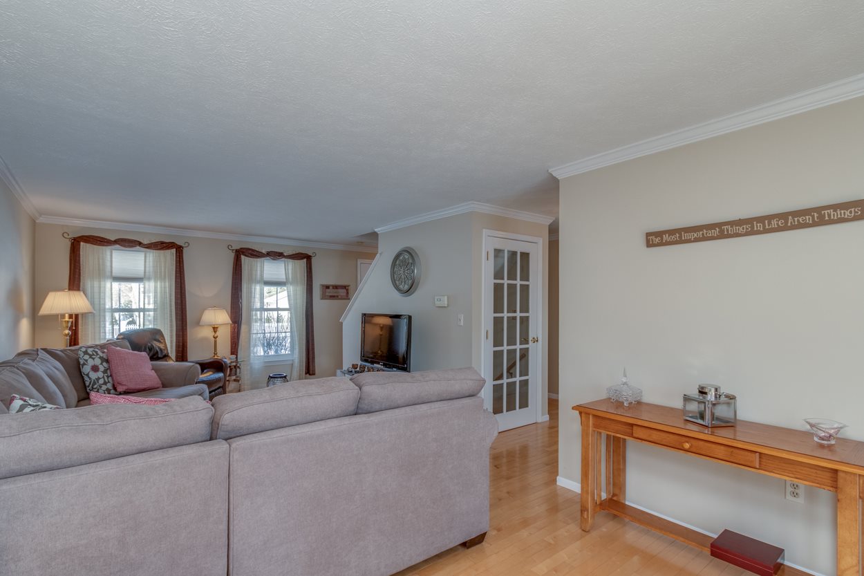 71 Talent Road, Unit 41 Litchfield, NH 03052 - Photo 18 of 40
