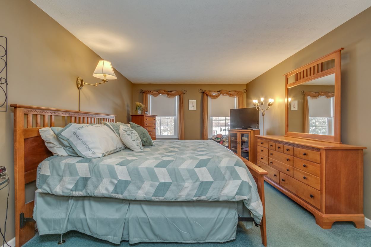 71 Talent Road, Unit 41 Litchfield, NH 03052 - Photo 25 of 40