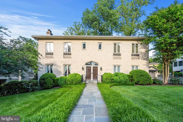 $1,650,000 | 4135 North River Street, McLean, VA 22101