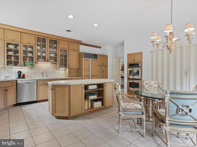 $1,650,000 | 4135 North River Street, McLean, VA 22101