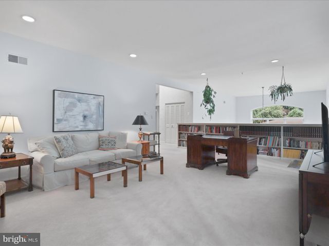 $1,650,000 | 4135 North River Street, McLean, VA 22101