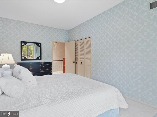 $1,650,000 | 4135 North River Street, McLean, VA 22101