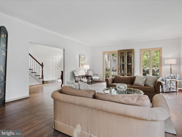 $1,650,000 | 4135 North River Street, McLean, VA 22101