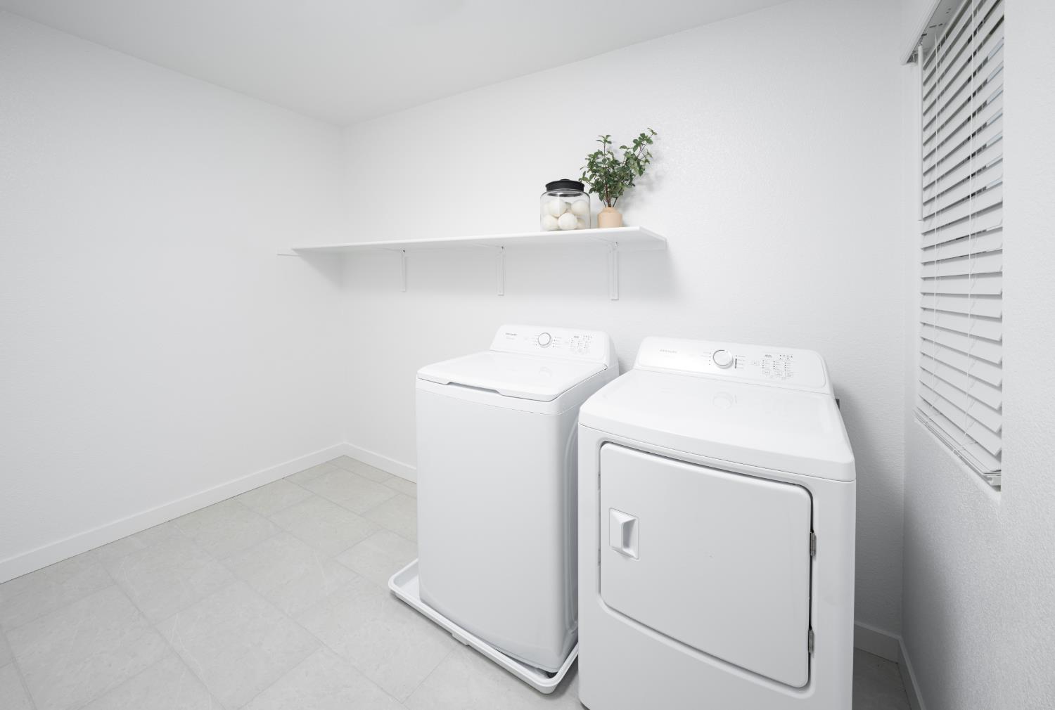 10203 Ragan Drive Elk Grove, CA 95757 - Photo 12 of 15