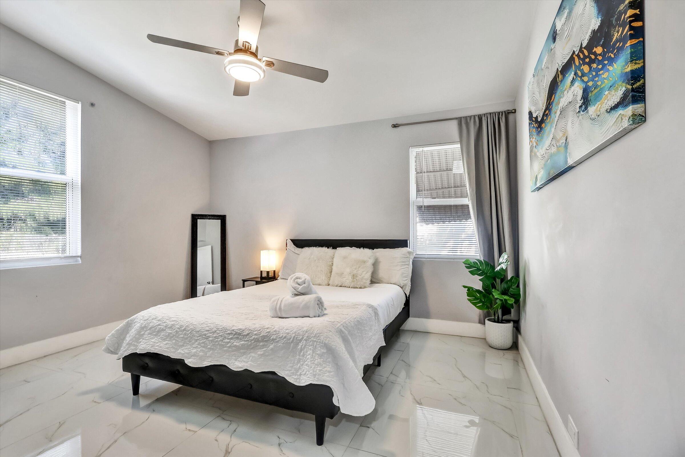 255 Glouchester Street Boca Raton, FL 33487 - Photo 19 of 27 19-255 Glouchester Street-19