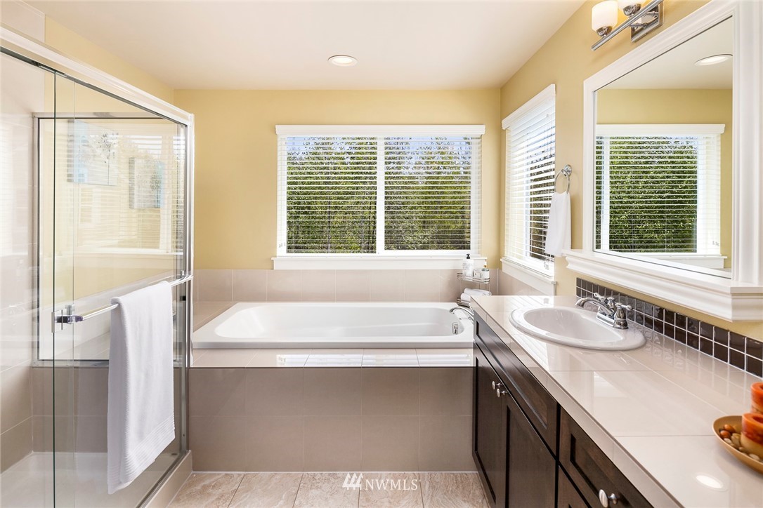 18519 40th Avenue Southeast Bothell, WA 98012 - Photo 17 of 25 Gallery Image 17