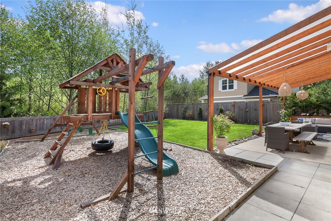 18519 40th Avenue Southeast Bothell, WA 98012 - Photo 22 of 25 Gallery Image 22