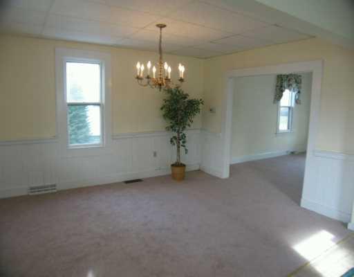 1633 Ridge Avenue Latrobe, PA 15650 - Photo 3 of 6 Dining Room.
