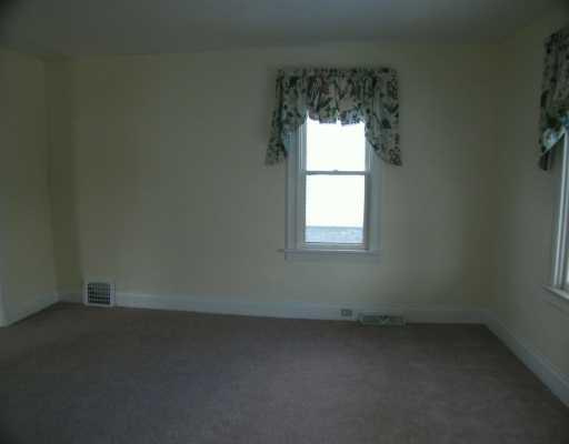 1633 Ridge Avenue Latrobe, PA 15650 - Photo 4 of 6 Living Room.