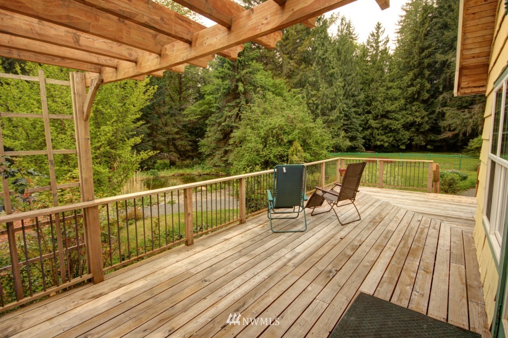 7905 Silver Lake Road Maple Falls, WA 98266 - Photo 17 of 21