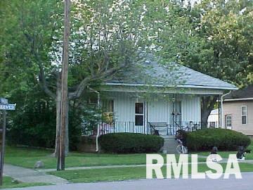 900 East Reeves Street Marion, IL 62959 - Photo 1 of 1 Gallery Image 1