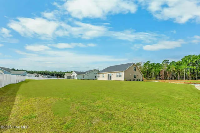 $374,999 | 645 Ashvale Lane Southeast, Bolivia, NC 28422