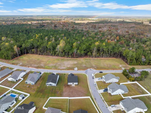 $374,999 | 645 Ashvale Lane Southeast, Bolivia, NC 28422