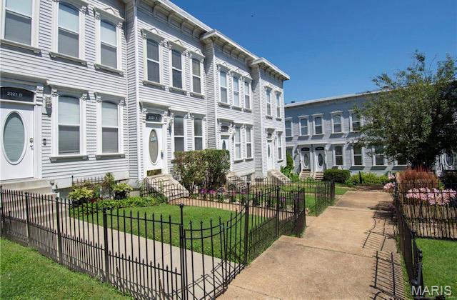2321 Rutger Street St. Louis, MO 63104 - Photo 2 of 26