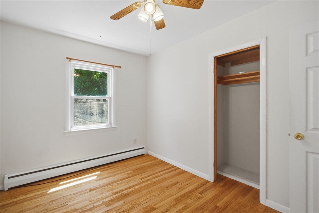 185 Marmon Street Springfield, MA 01129 - Photo 19 of 41