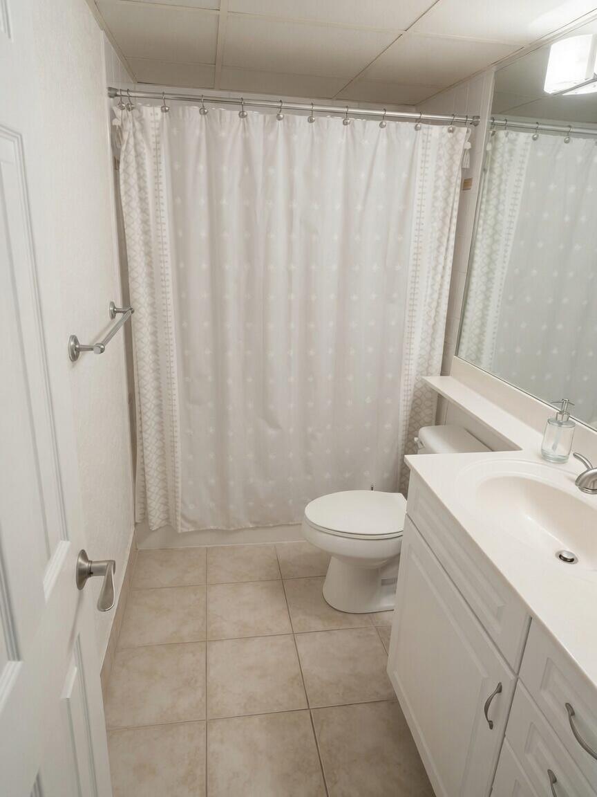 1000 Spanish River Road, Unit 4P Boca Raton, FL 33432 - Photo 10 of 18 IMG_9016