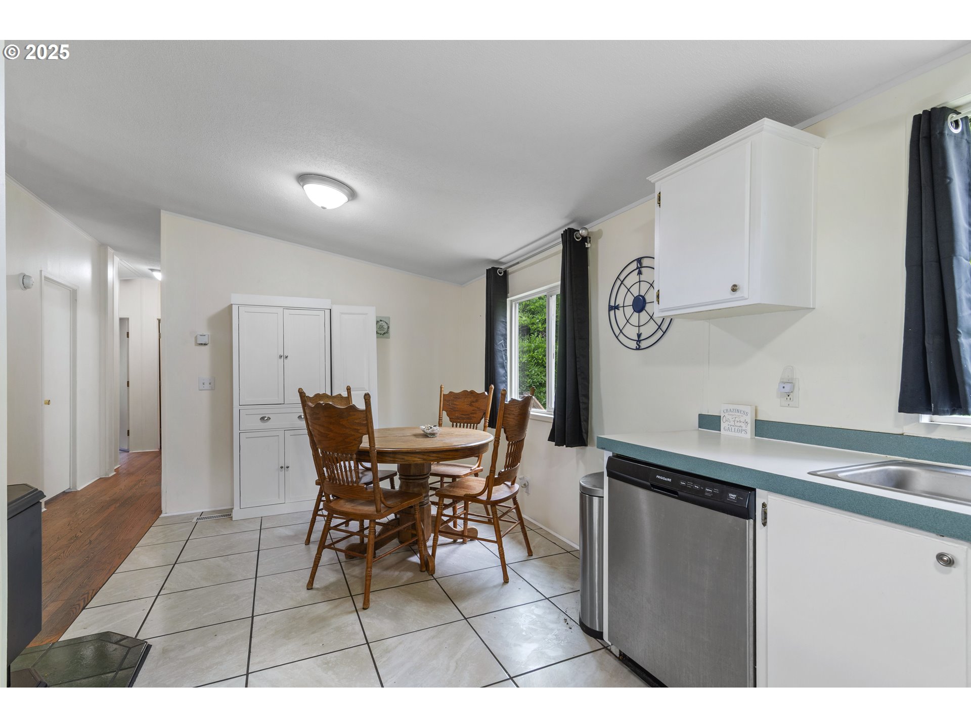 2614 48th Avenue Longview, WA 98632 - Photo 11 of 31