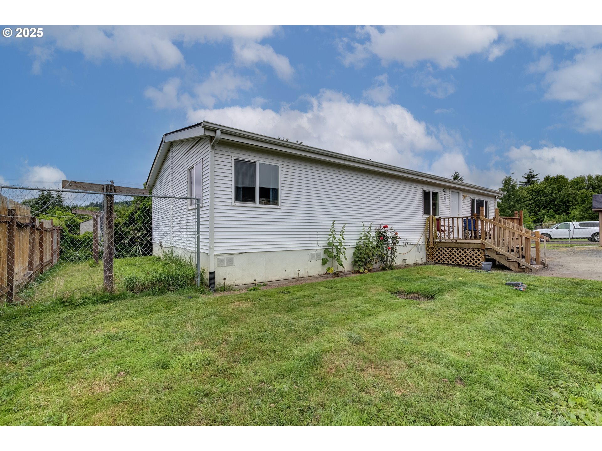 2614 48th Avenue Longview, WA 98632 - Photo 3 of 31