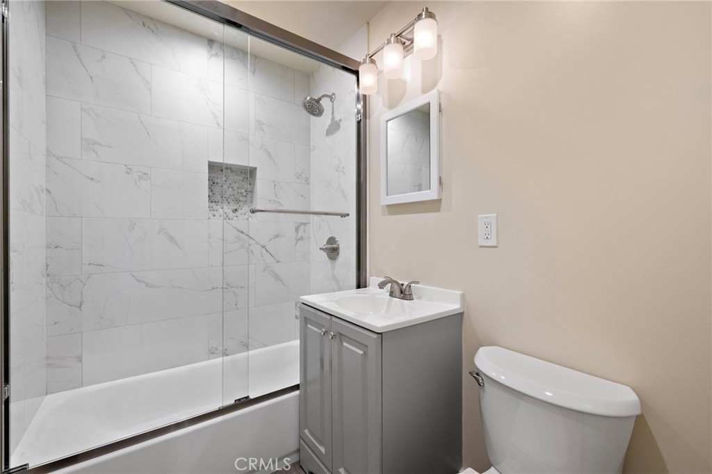 443 South Devon Road Orange, CA 92868 - Photo 10 of 11