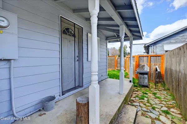 $375,000 | 403 South Olive Avenue, Sandpoint, ID 83864