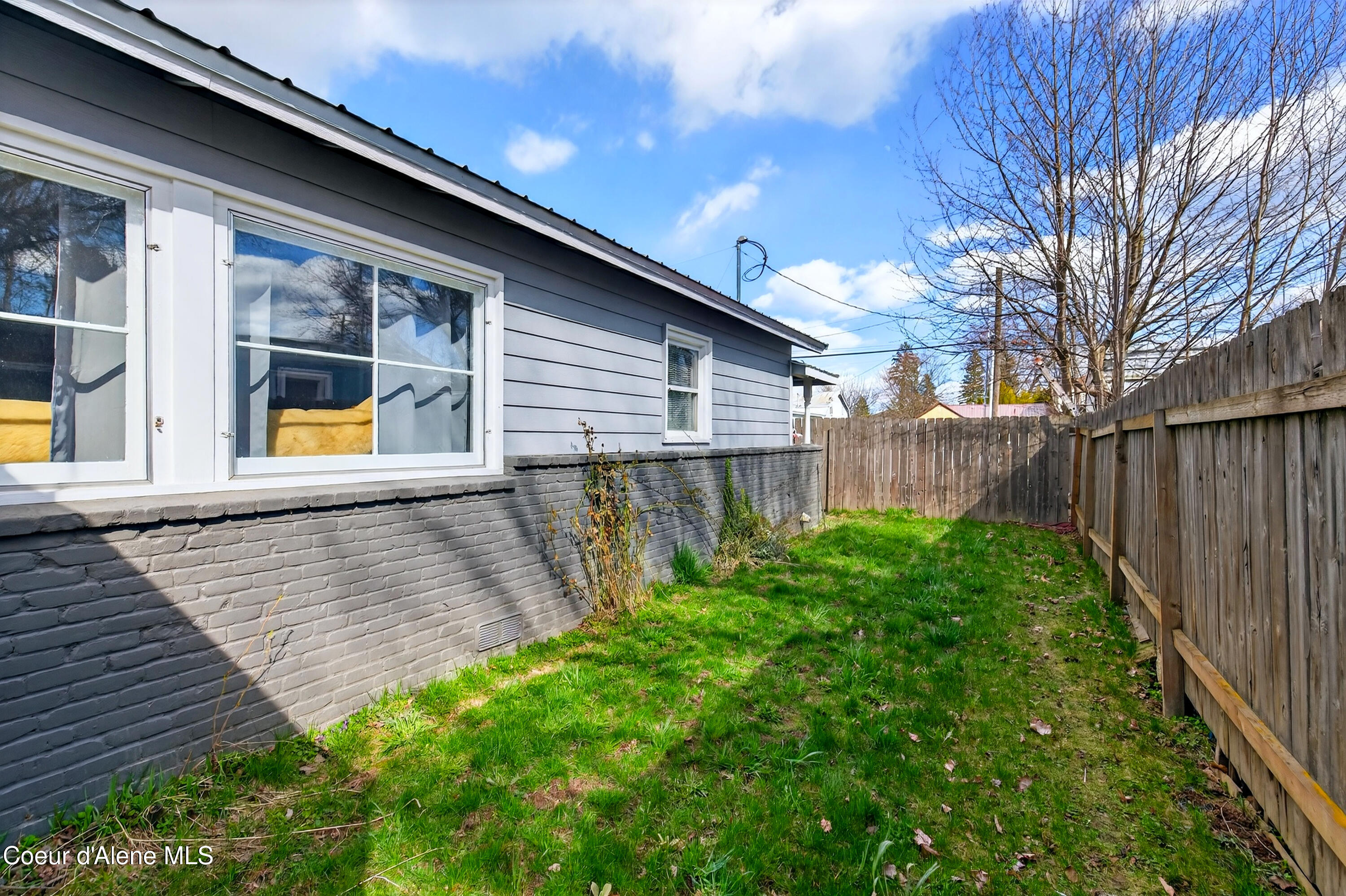 403 South Olive Avenue Sandpoint, ID 83864 - Photo 19 of 29 403olive_15