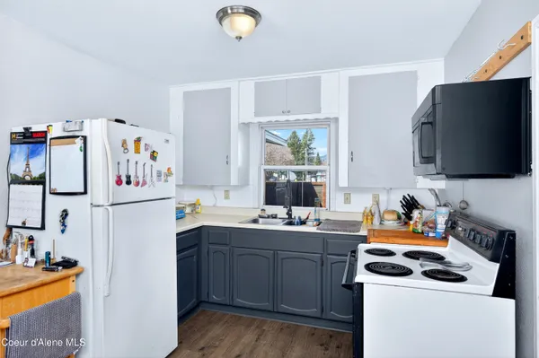 $375,000 | 403 South Olive Avenue, Sandpoint, ID 83864