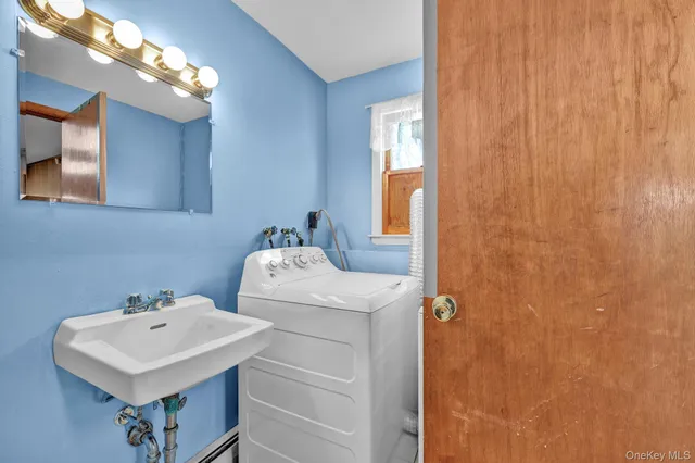 $399,900 | 21 California Drive, Middletown, NY 10940