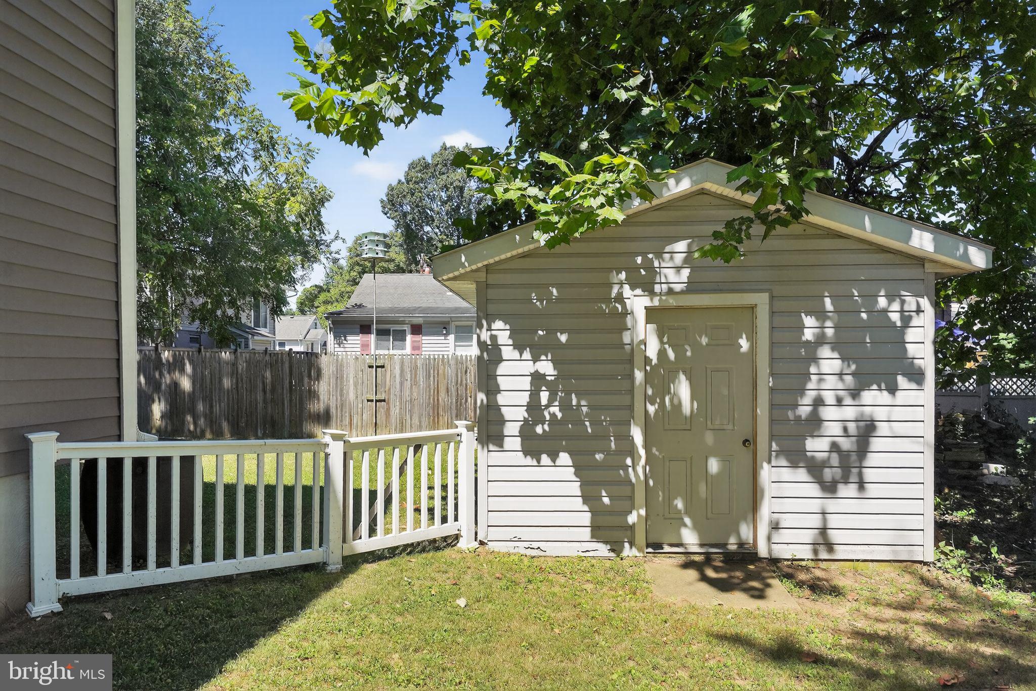 910 Severn Avenue Edgewater, MD 21037 - Photo 39 of 52 Backyard