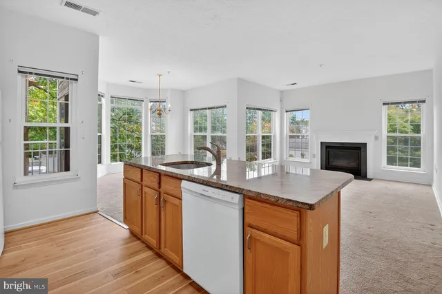 $2,300 | 40 Feathertree Terrace, Unit A, Montgomery Village, MD 20886