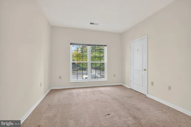 $2,300 | 40 Feathertree Terrace, Unit A, Montgomery Village, MD 20886