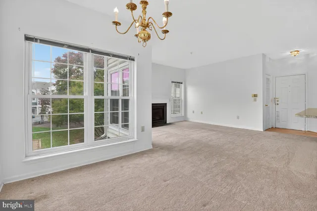 $2,300 | 40 Feathertree Terrace, Unit A, Montgomery Village, MD 20886