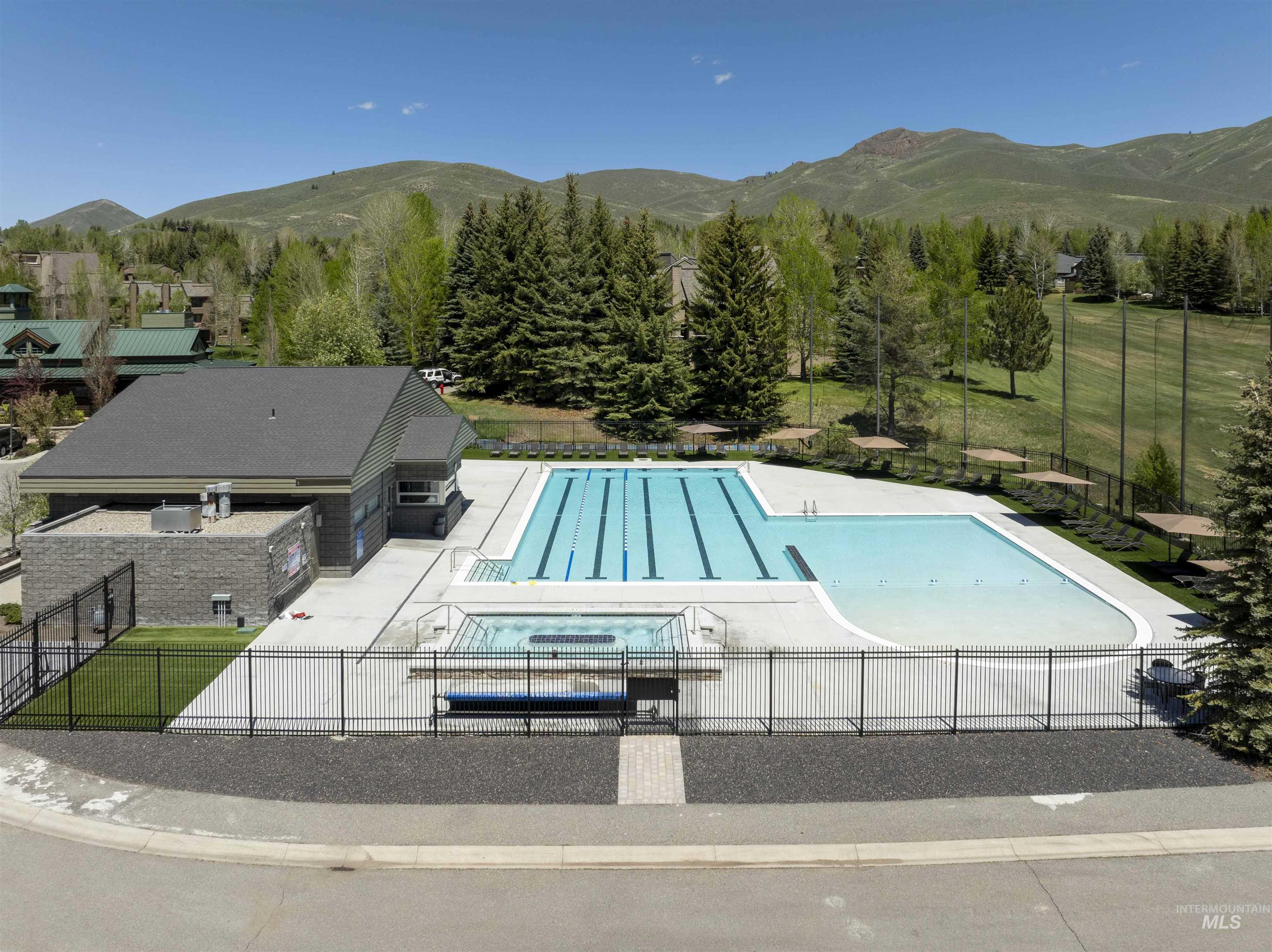 109 Angani Way, Unit 15 Sun Valley, ID 83353 - Photo 27 of 44