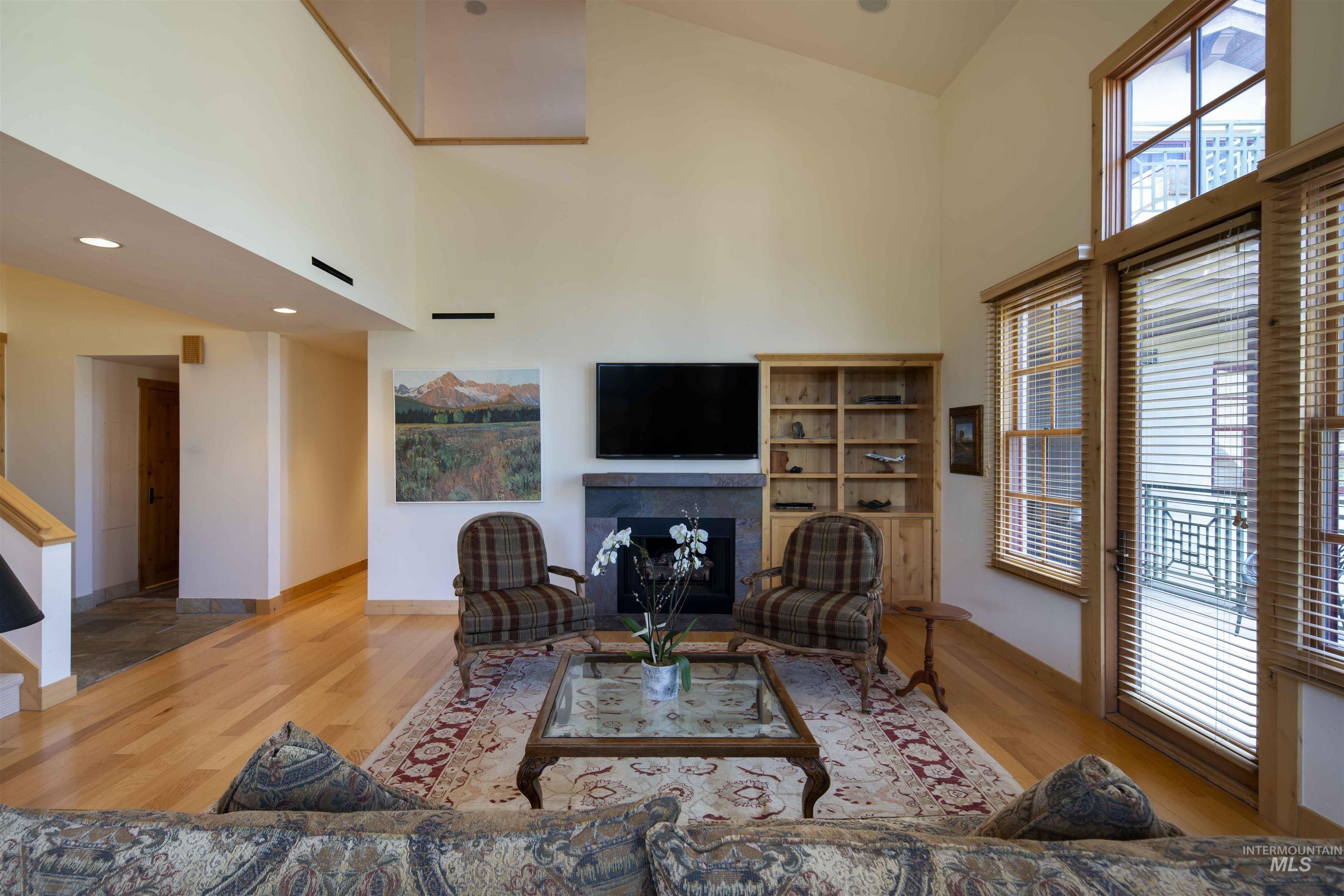 109 Angani Way, Unit 15 Sun Valley, ID 83353 - Photo 3 of 44