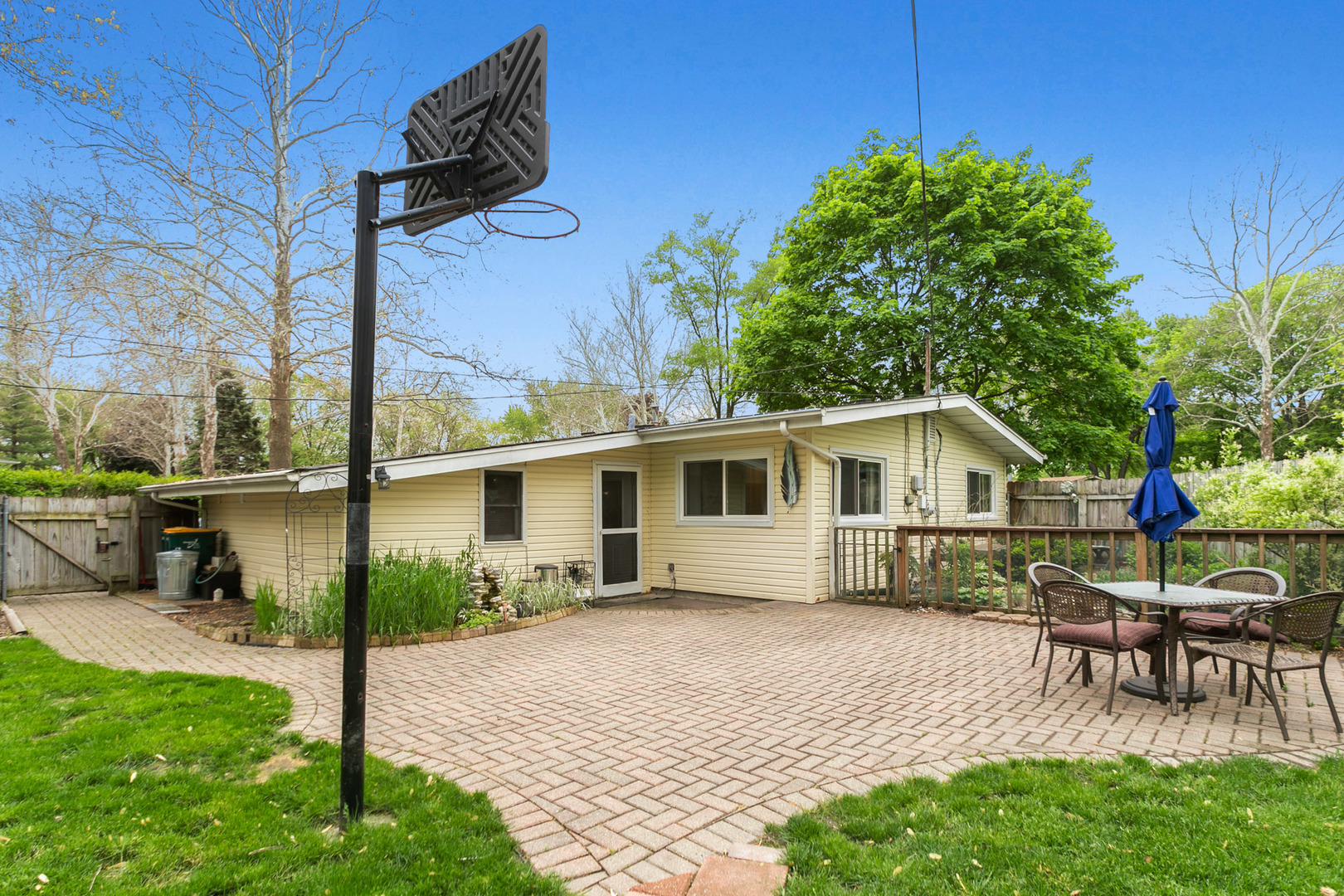 56 Hampton Road Montgomery, IL 60538 - Photo 25 of 35 Gallery Image 25