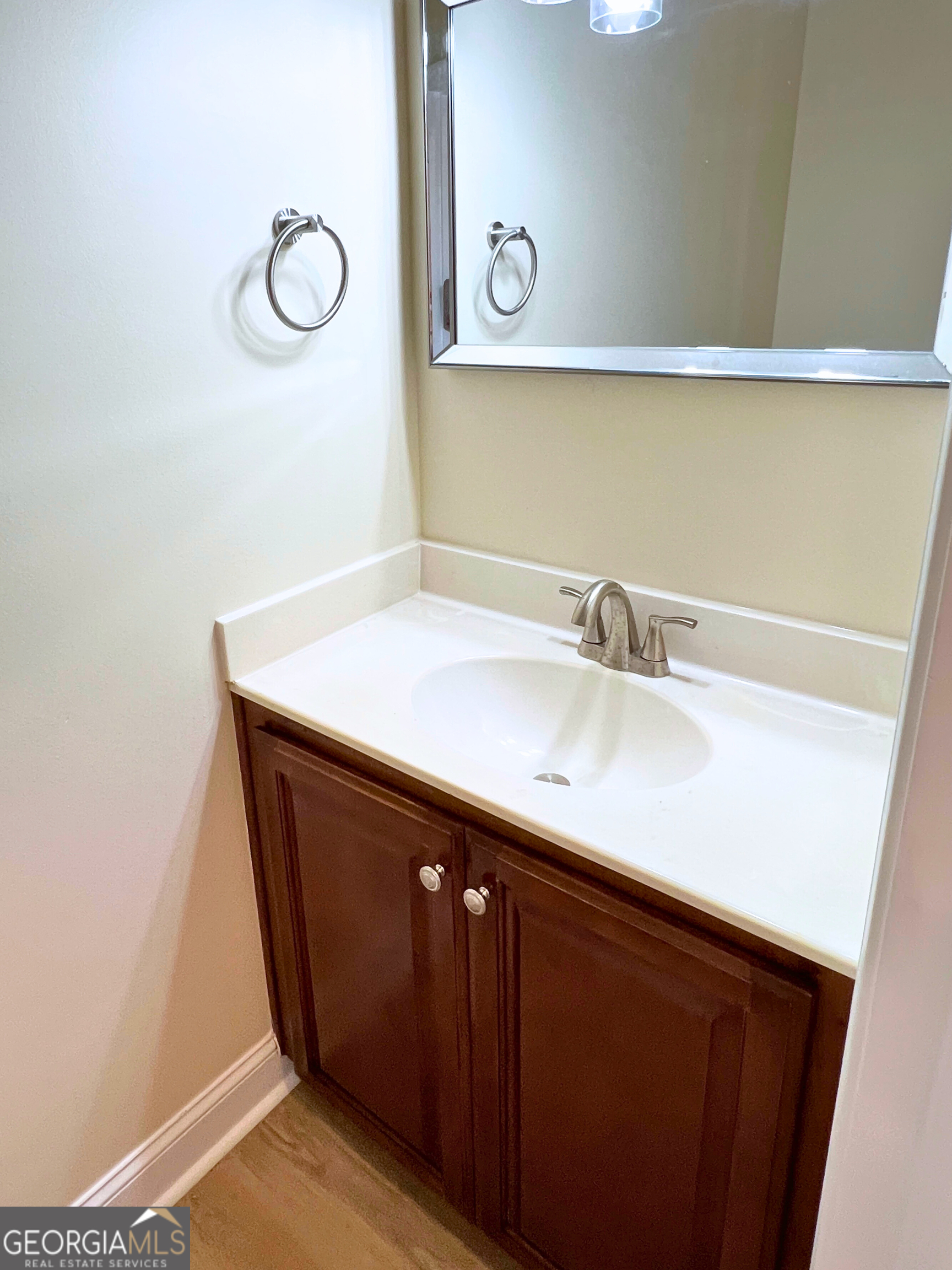 818 Davis Avenue Kingsland, GA 31548 - Photo 3 of 29 a sink with a vanity