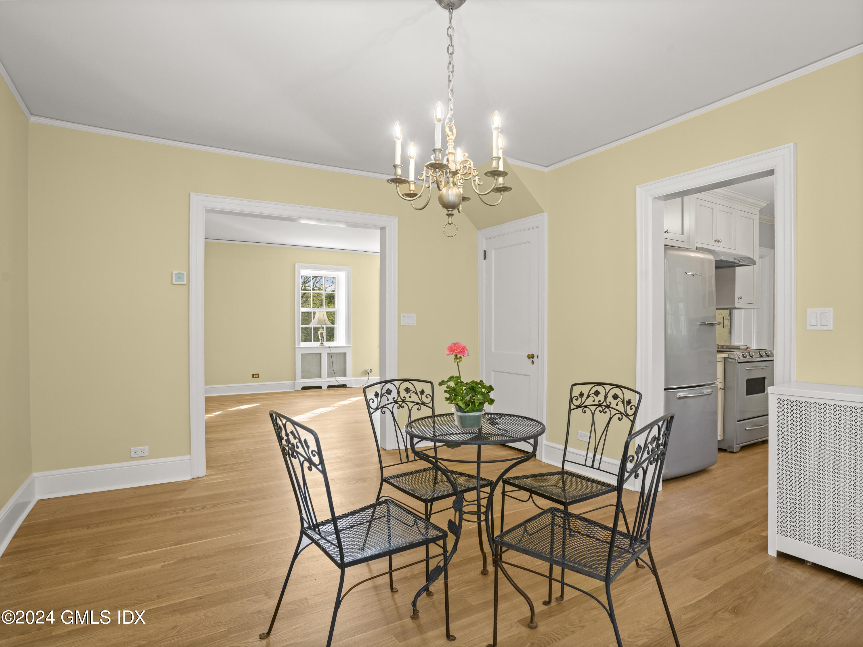 279 Riversville Road Greenwich, CT 06831 - Photo 11 of 50 Dining Room