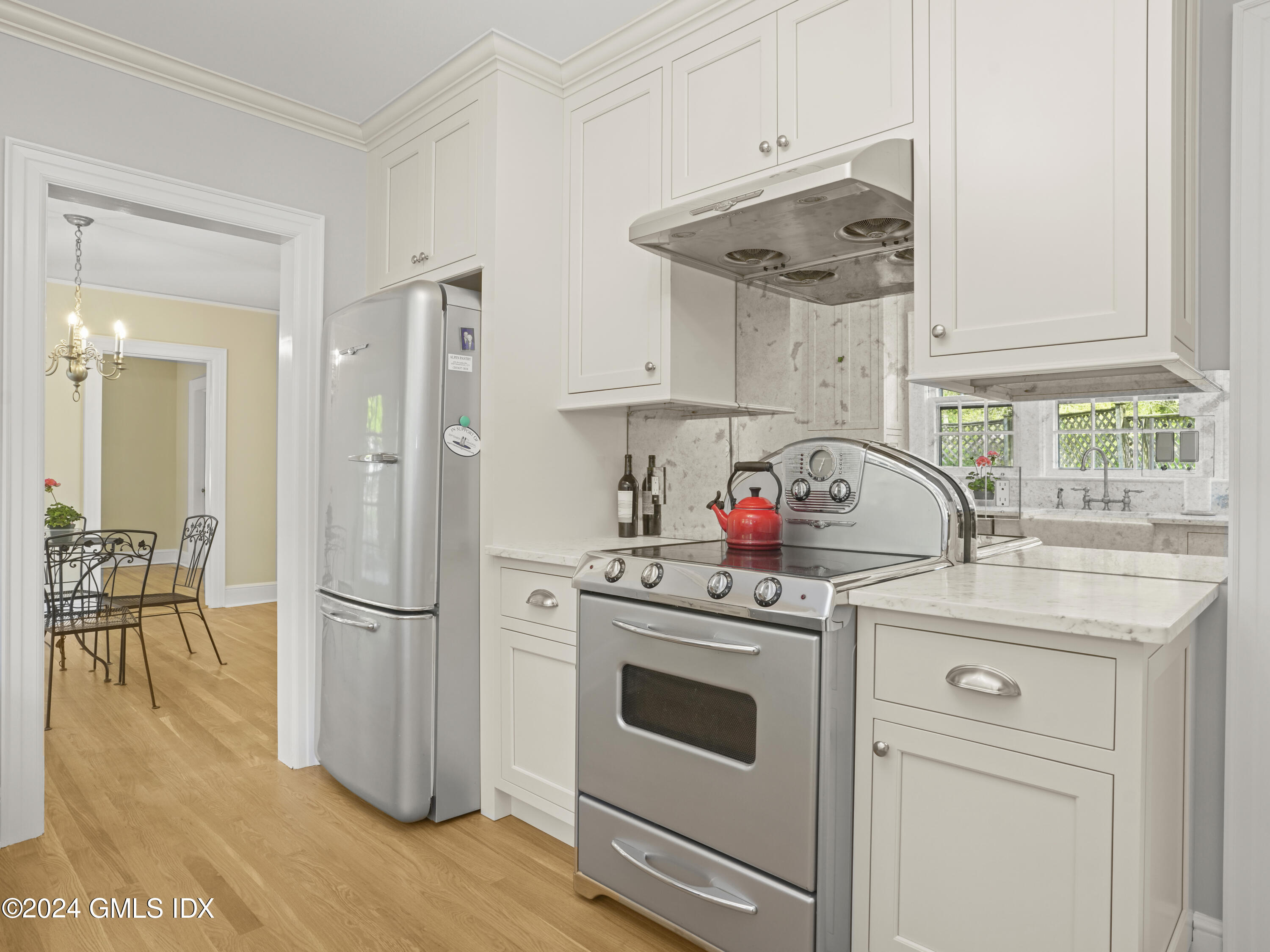 279 Riversville Road Greenwich, CT 06831 - Photo 15 of 50 Kitchen