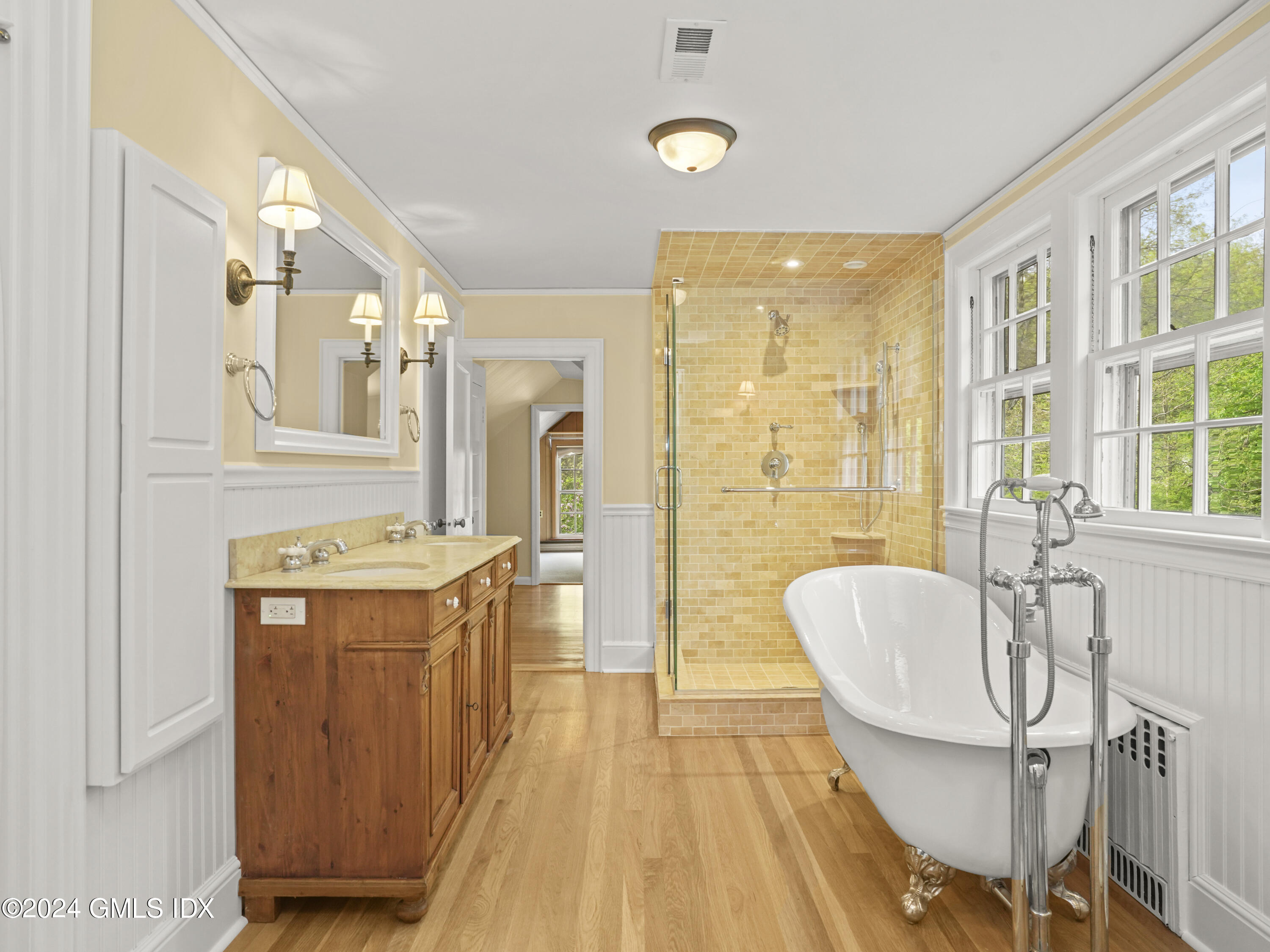 279 Riversville Road Greenwich, CT 06831 - Photo 29 of 50 Primary Bath