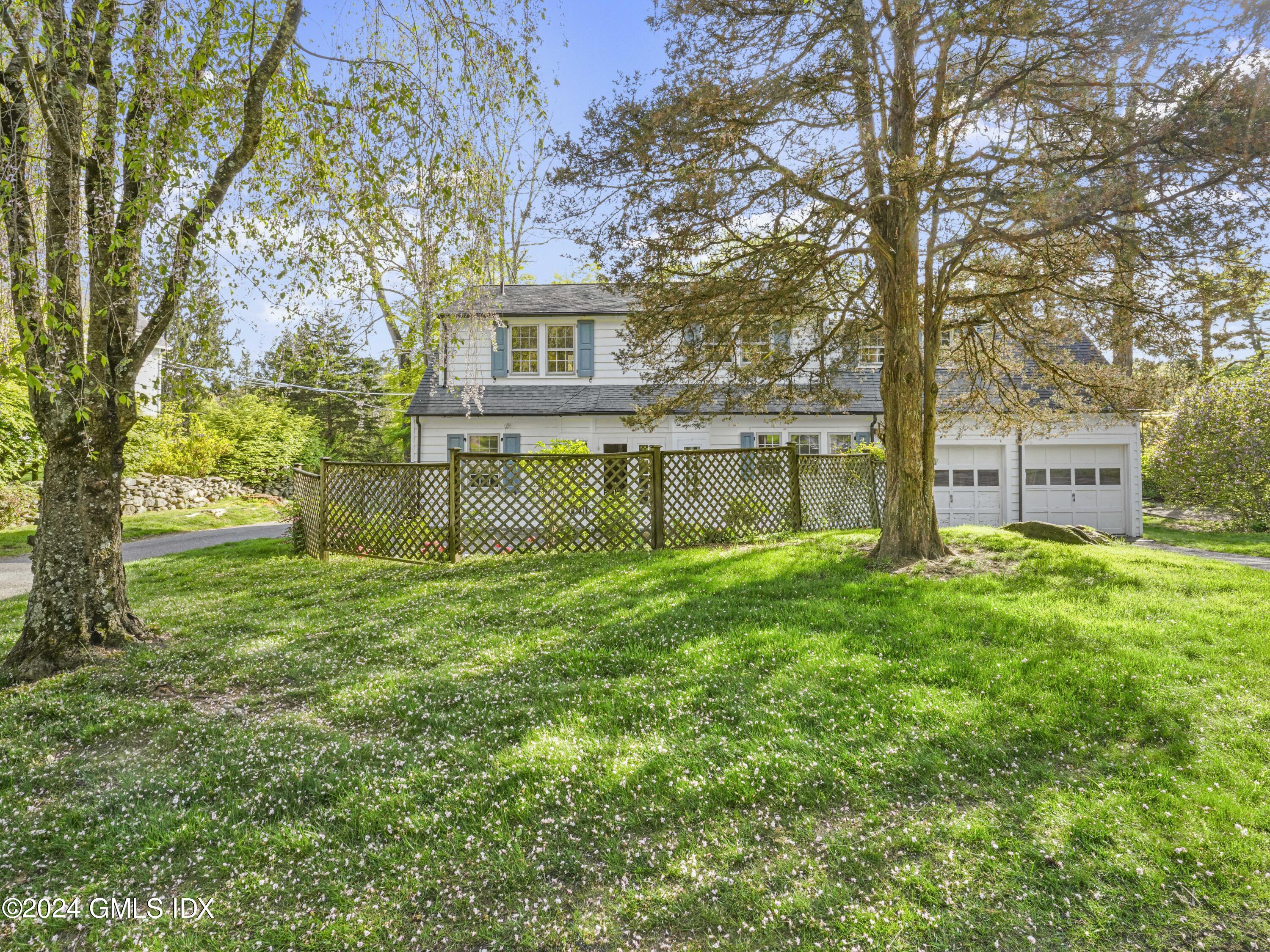 279 Riversville Road Greenwich, CT 06831 - Photo 5 of 50 Rear