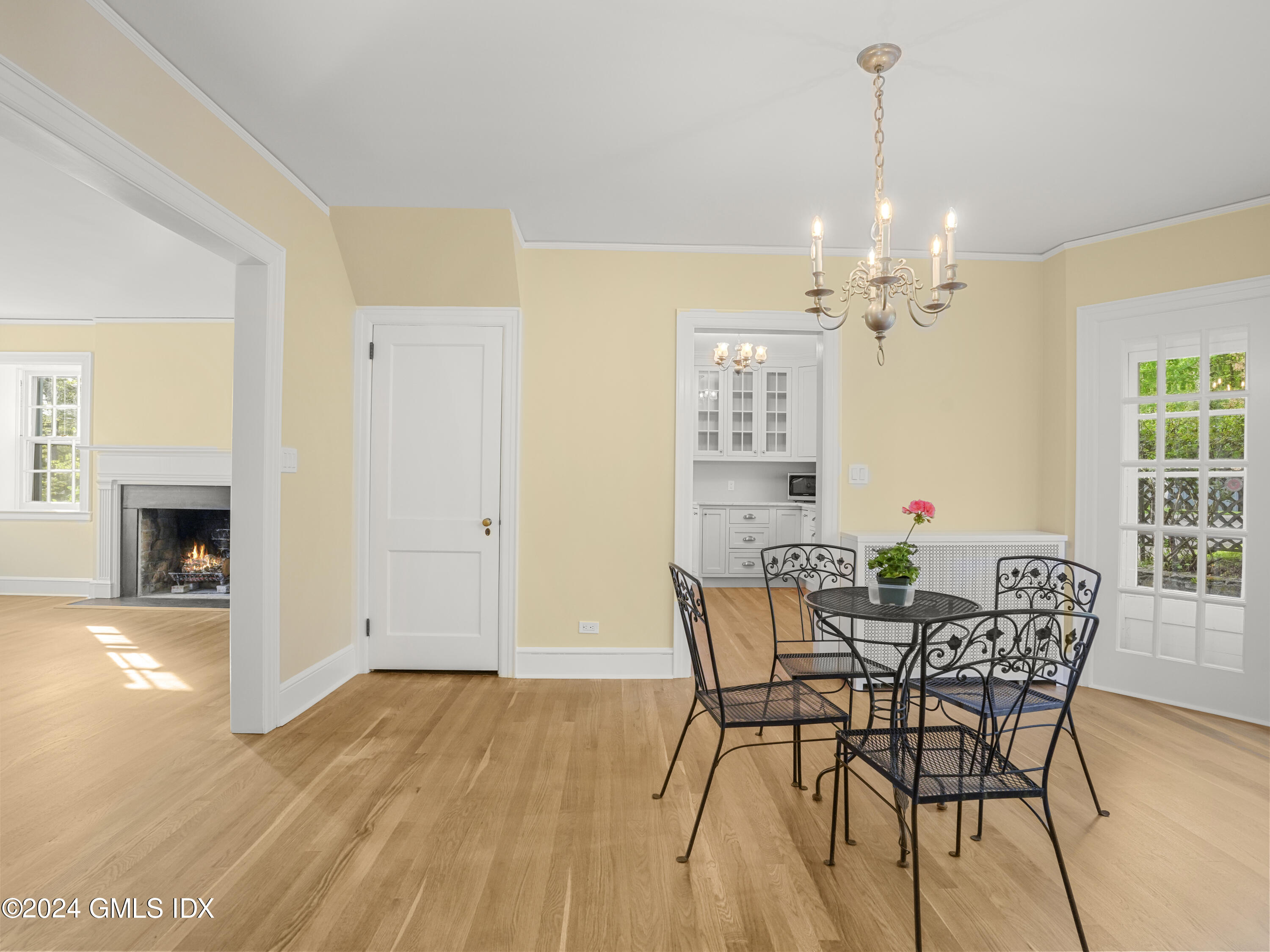 279 Riversville Road Greenwich, CT 06831 - Photo 10 of 50 Dining Room