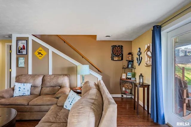 $799,900 | 622 Dongola Court, Creal Springs, IL 62922