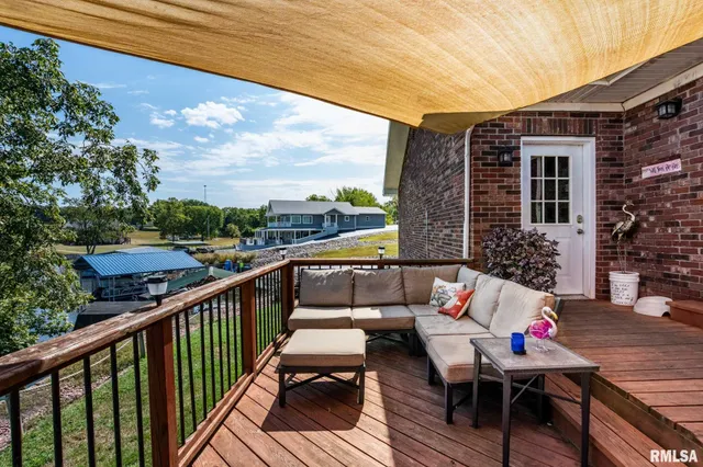 $799,900 | 622 Dongola Court, Creal Springs, IL 62922