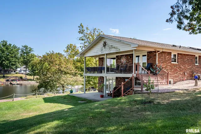 $799,900 | 622 Dongola Court, Creal Springs, IL 62922