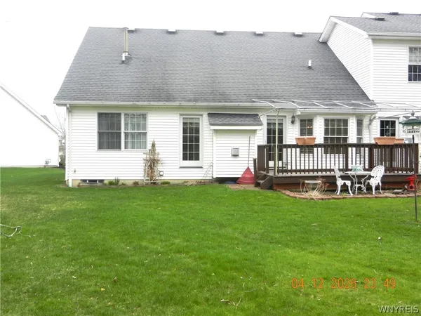 $300,000 | 4000 Franklin Street, Unit 8, Hamburg, NY 14075