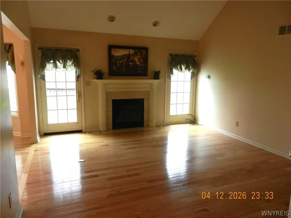 $300,000 | 4000 Franklin Street, Unit 8, Hamburg, NY 14075