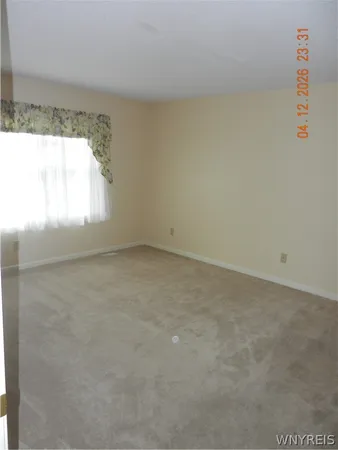 $300,000 | 4000 Franklin Street, Unit 8, Hamburg, NY 14075