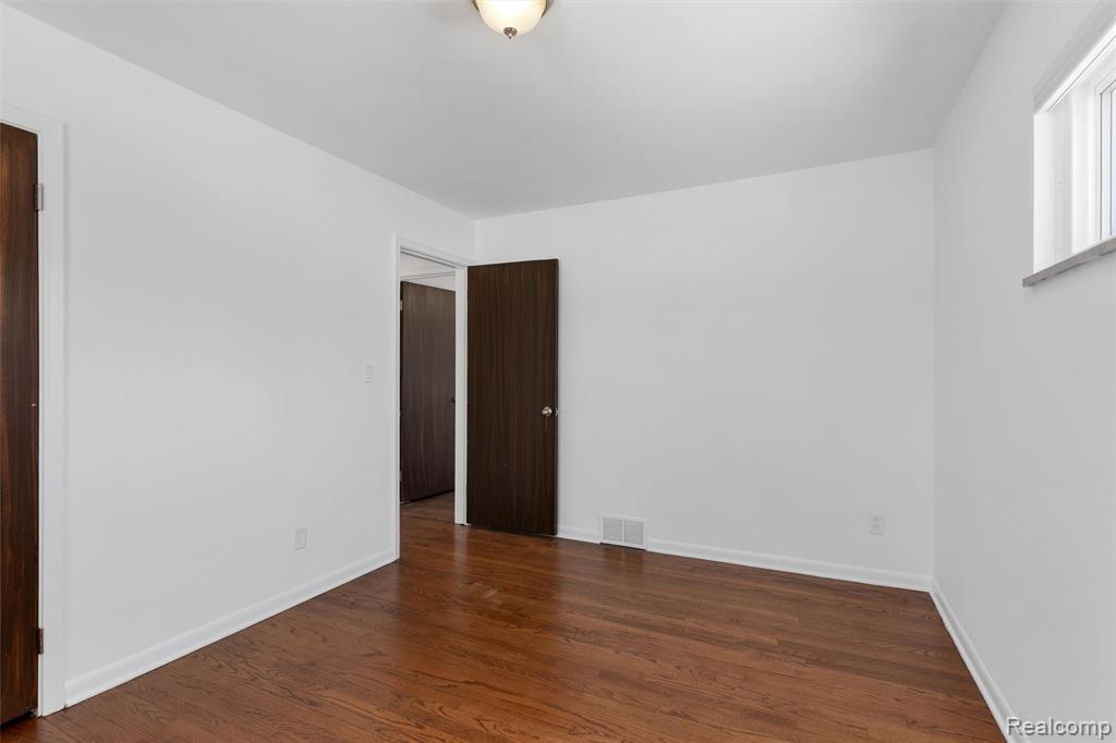 16115 Reedmere Avenue Franklin, MI 48025 - Photo 43 of 46 Gallery Image 43